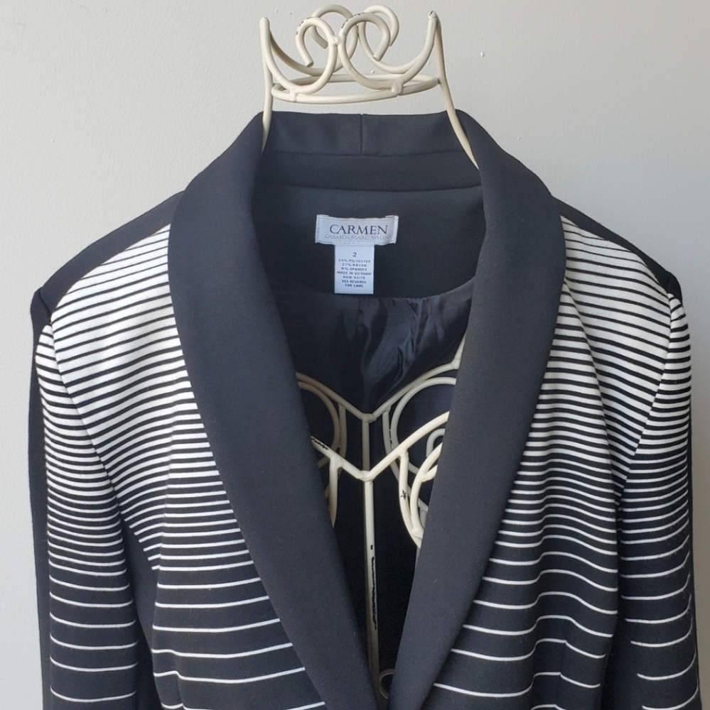 Carmen Marc Valvo Blazer - Picture 2 of 10
